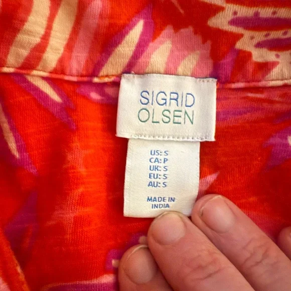 Sigrid Olsen Red and Pink Tropical Print Tunic - Picture 2 of 3